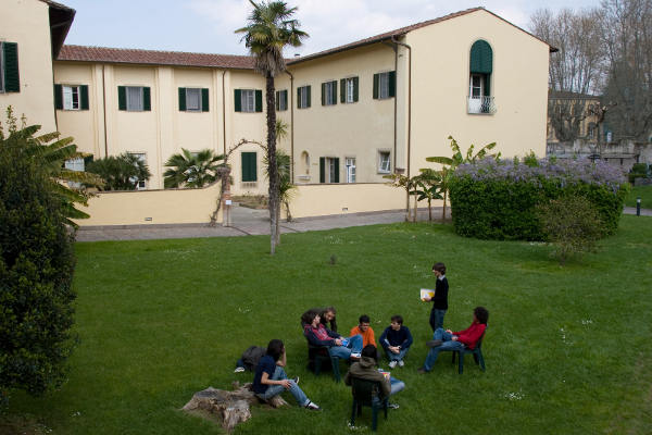 Scuola-Sant'Anna -Pisa